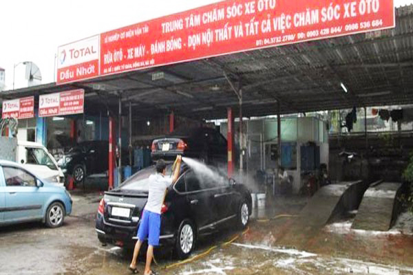 máy phun áp lực cho tiệm rửa xe chuyên nghiệp